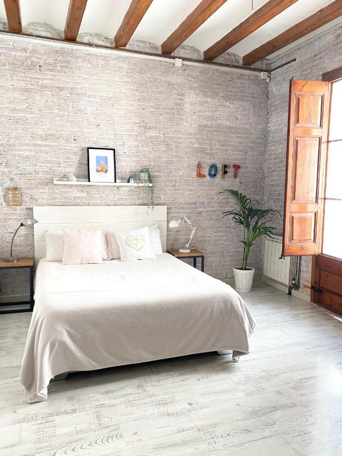 Lovely Loft Near Center *